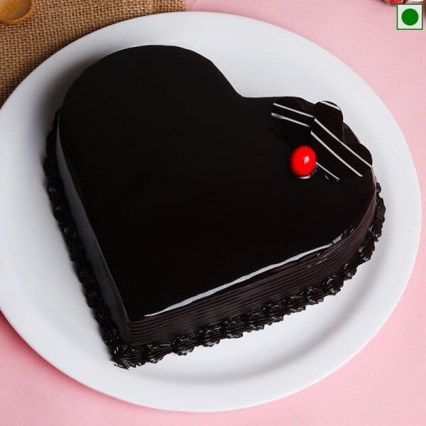 Rich Chocolate Eggless Cake Rich Chocolate Eggless Cake
