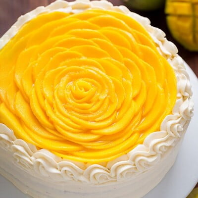 Delicious Mango Eggless Cake