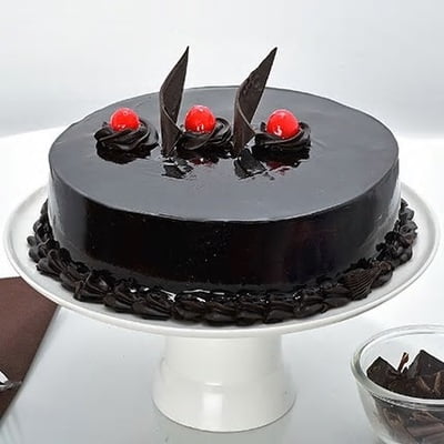 Chocolaty Truffle Eggless Cake