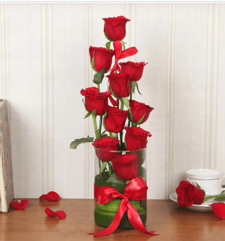 A Rose vase Bouquet A Rose vase Bouquet