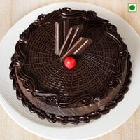 Chocolate Kitkat Cake Eggless