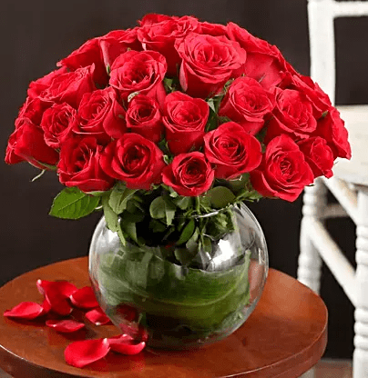 Extravagant 40 Red Roses Arrangement