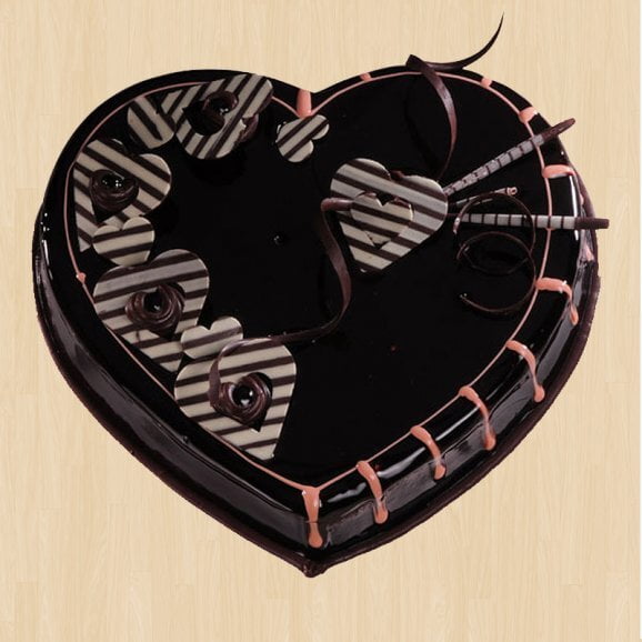 Heart Shaped Chocolate Truffle Cake Heart Shaped Chocolate Truffle Cake