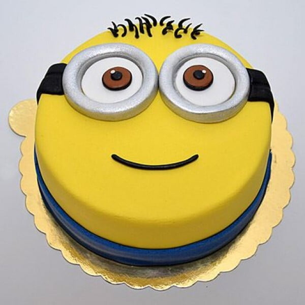 2 KG Minions cream Cake 2 KG Minions cream Cake