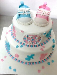 Baby girl n baby boy cake Baby girl n baby boy cake
