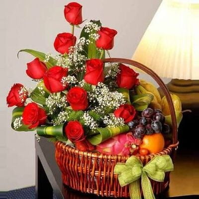 Red Roses With Mixed Fruits