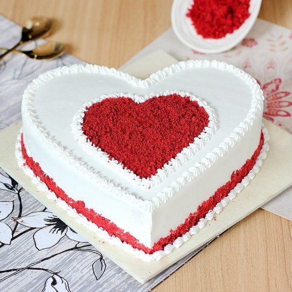 Gratifying Red Velvet Cake