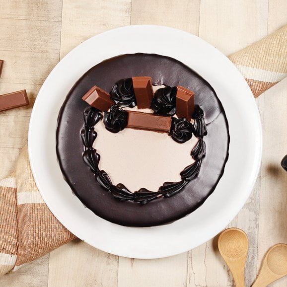 Indulging Kitkat Cake Indulging Kitkat Cake
