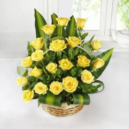 Basket of 20 Yellow Roses