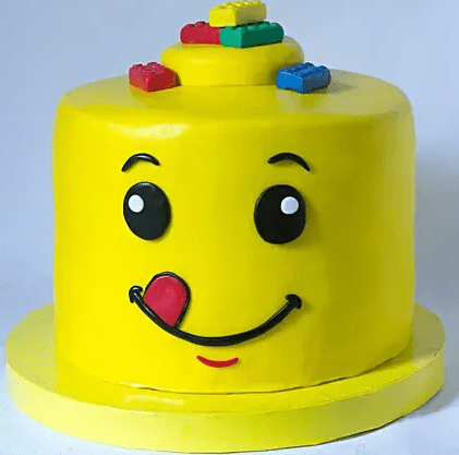 Quirky Smiley Fondant Cake Quirky Smiley Fondant Cake